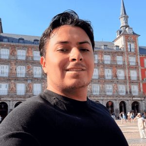 Oliver Lopez